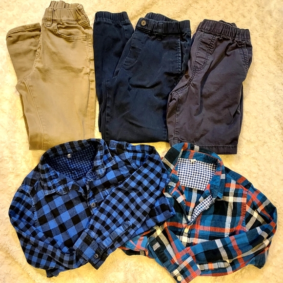 Uniqlo Boys 5 piece Back To School Pants & Shirts bundle - Large 7/8 - Picture 1 of 9
